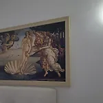 Apartment Italian Style *
