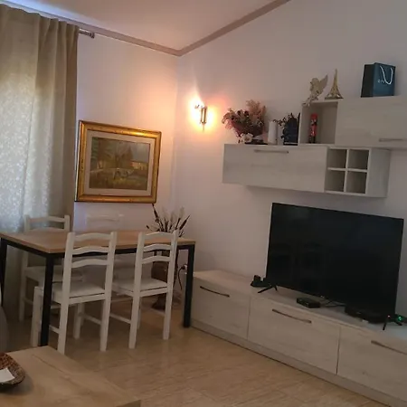 Italian Style Apartment