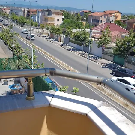 Villa In Durres Vicinia 15 Centrum 公寓 *